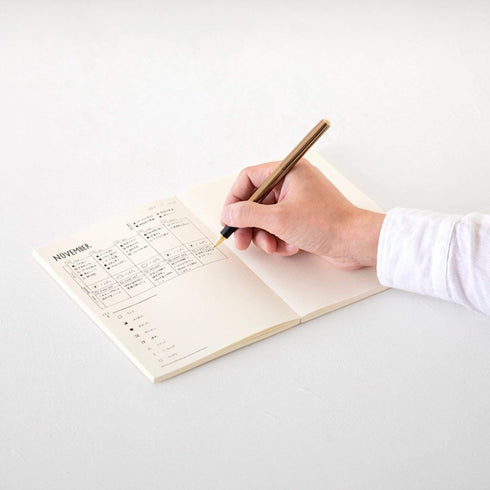 Midori A5 DOT GRID Notebook | A5 Dot Grid