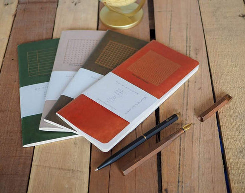 Yamamoto Ro-Biki Notebook 3.6" x 8.3" Basic Chiffon Paper | 4.5 mm Grid